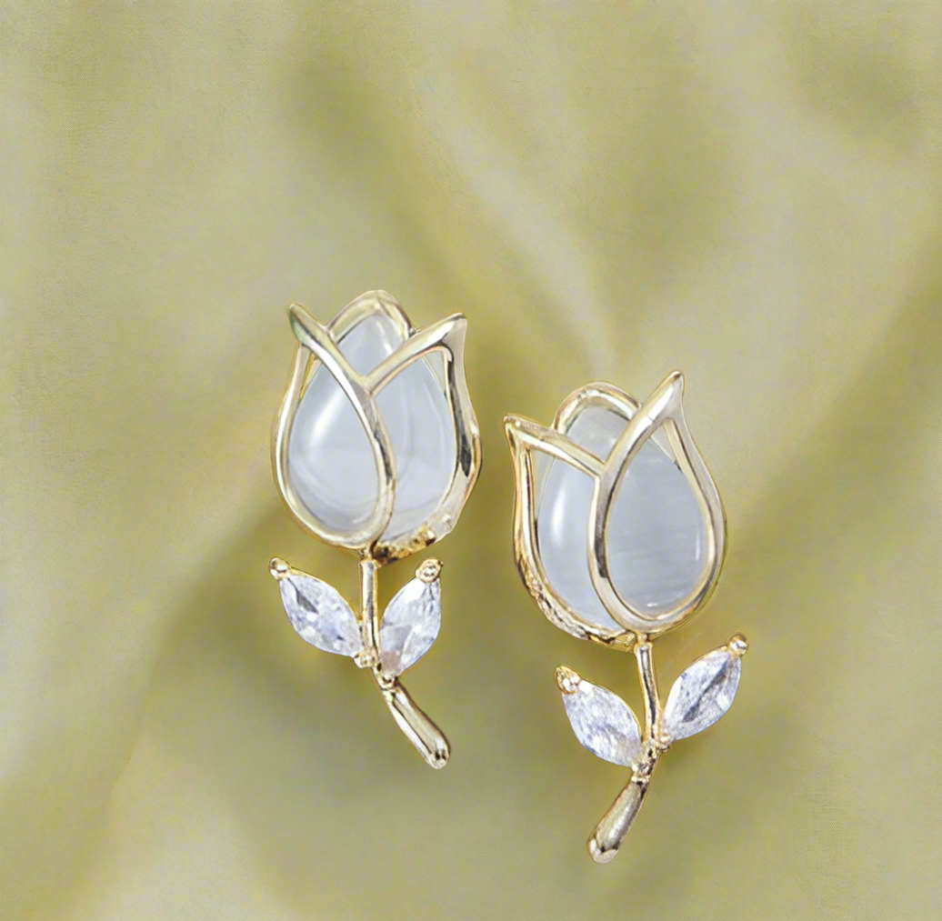 Tulip White Stone Earring